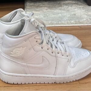 Women’s Air Jordan 1 Mid White 6.5